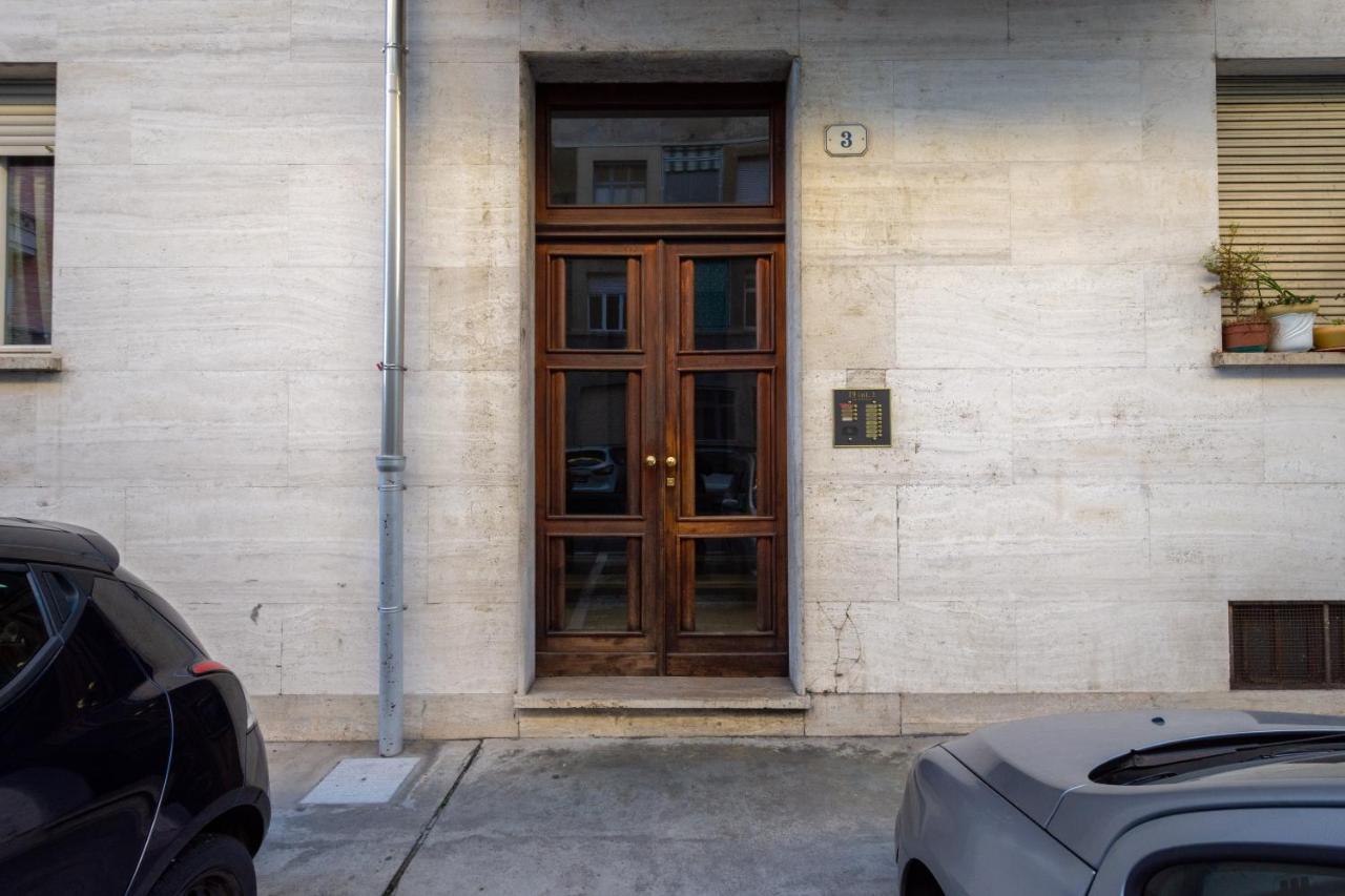Toc-Toc Apartment A 10 Min Dall'Ospedale Maria Vittoria Turim Exterior foto